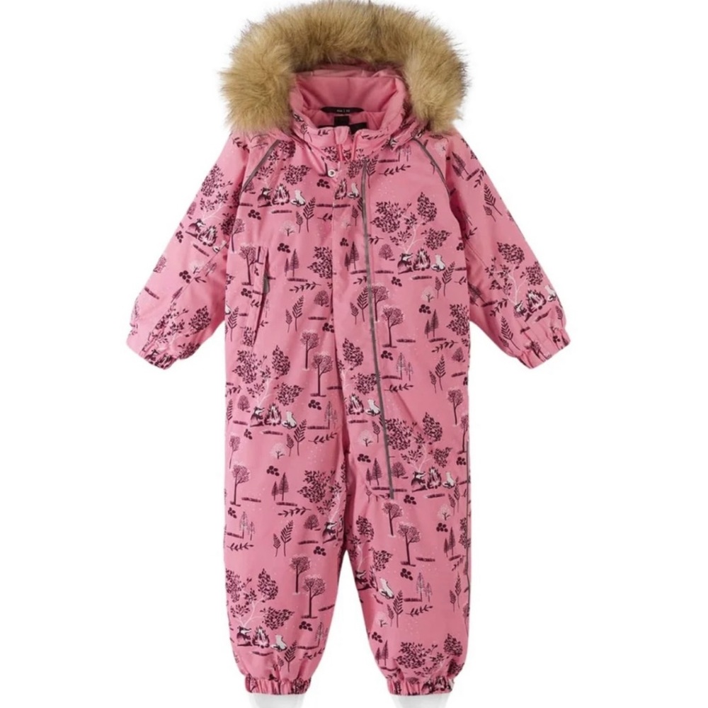 NWOT Waterproof Reimatec
Snowsuit - Lappi